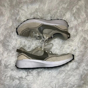 Nike Waffle Debut Sneakers Green Earth Tone Mens 8.5 Womens 10 Training Shoe